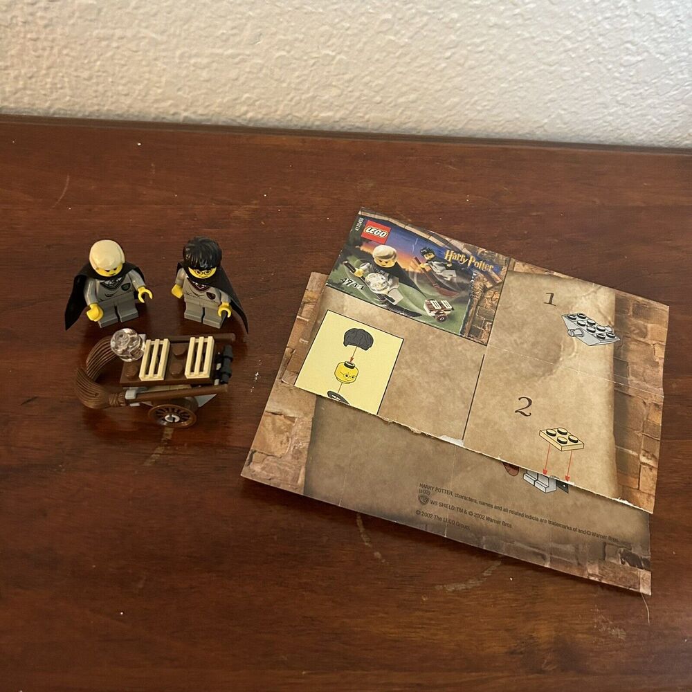 LEGO Harry Potter: Flying Lesson (4711) 100% Complete Draco Malfoy Quidditch